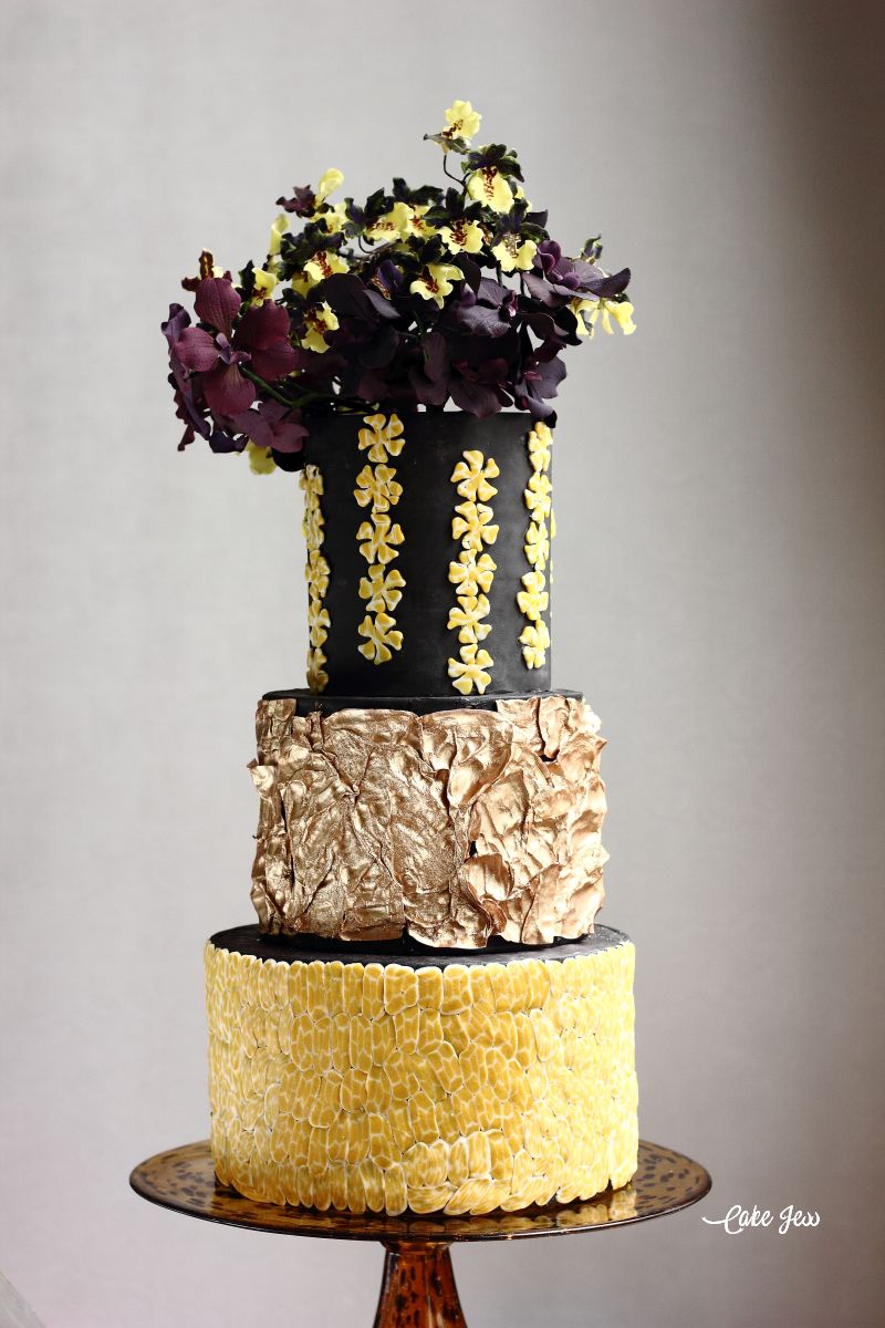 Award-winning wedding cake designs by Jessica MV